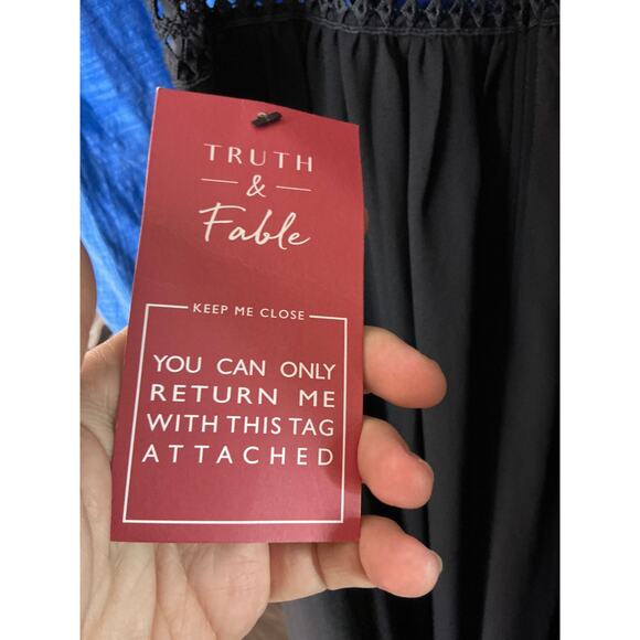 NWT, Truth & Fabel, Sz. 2XL, Black & Purple Illusion Neckline, Floral Maxi Dress - Picture 6 of 7